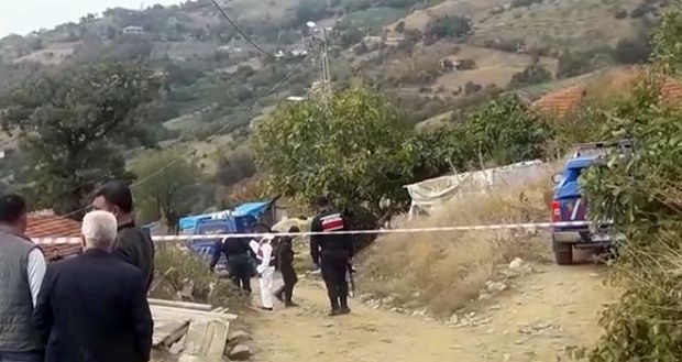 Arvadını narahat edən ailənin dörd üzvünü öldürdü - VİDEO