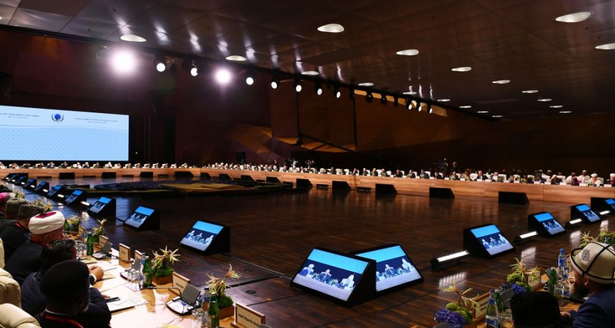 Протоиерей Константин: Азербайджан является примером для стран мира