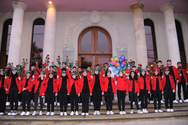 Nəsimi məktəbliləri Gəncə-Şəmkir - Göygöl rayonlarına yola düşdülər