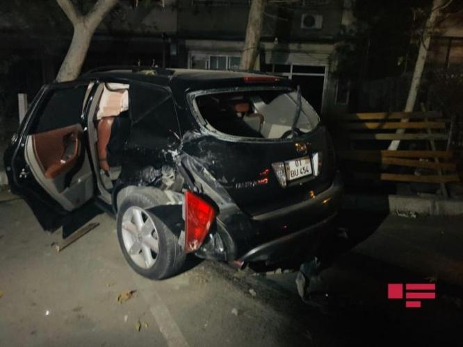 Bakıda qayda pozan sürücü qəza törədib - VİDEO