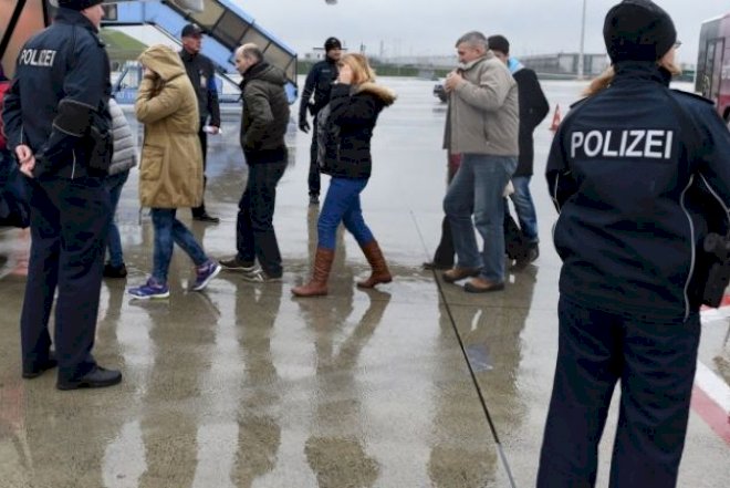 Bu gecə 140 mühacir Bakıya yola salınıb