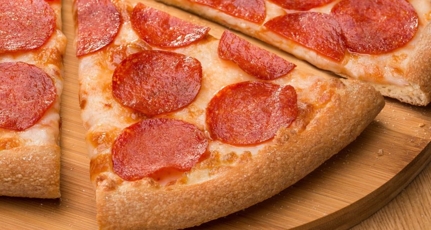 Дочь спасла мать от избиения, заказав пиццу