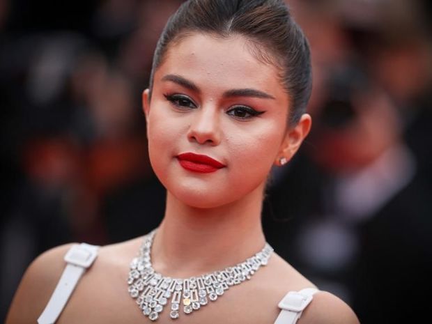 Селена Гомес сделала тату как у Джастина Бибера - ФОТО