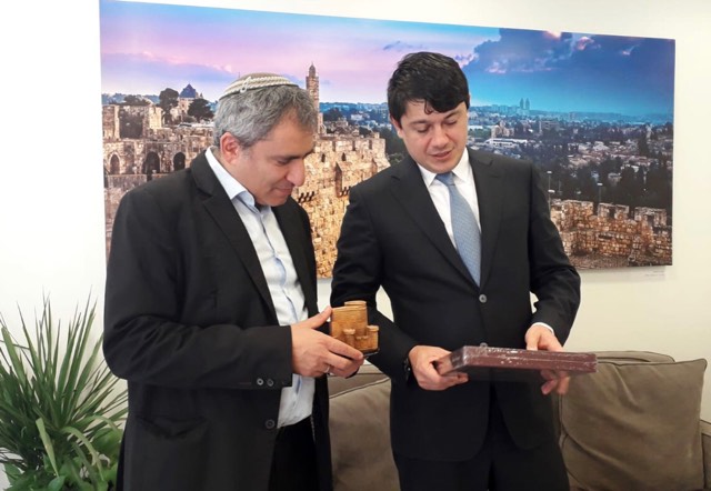 Fuad Muradov İsrail mətbuatına müsahibə verib