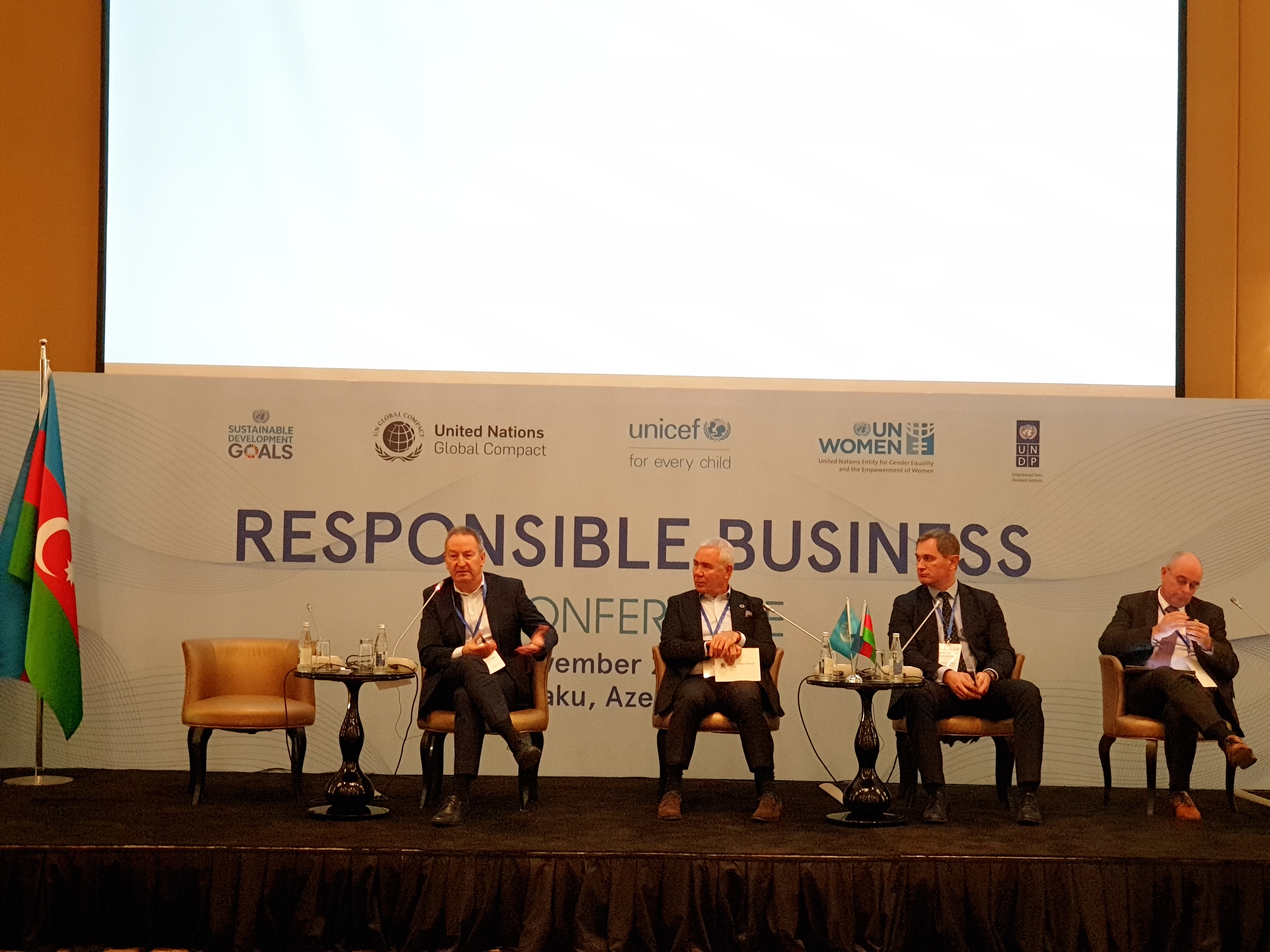 Azərbaycanın aparıcı biznes rəhbərləri BMT-nin Qlobal Sazişinin prinsiplərini və DİM-ləri fəaliyyət və strategiyalarına salınmasını müzakirə ediblər