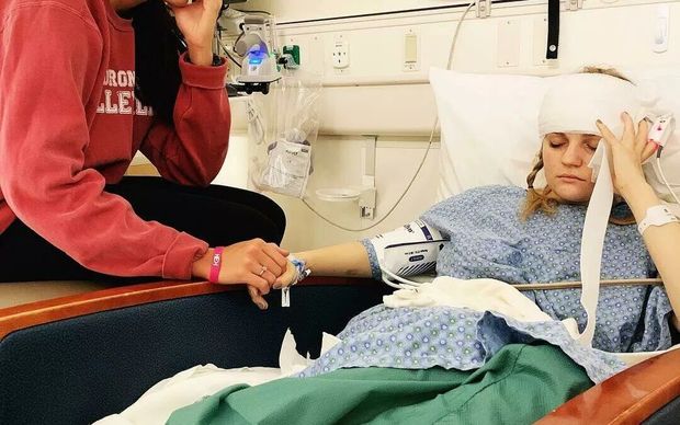 Qripdən şikayət edən gənc qızda beş onkoloji şiş aşkar edildi