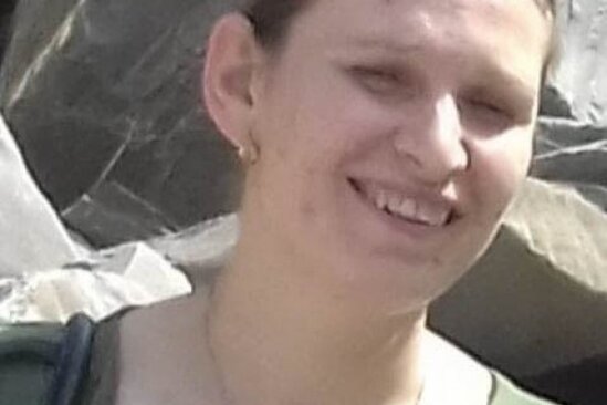 Məktəbdən qızını götürməyə gedən qadın itkin düşdü - FOTO