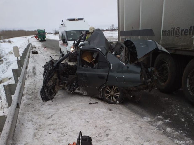 Ana və övladının öldüyü dəhşətli qəzanın görüntüsü yayıldı - VİDEO