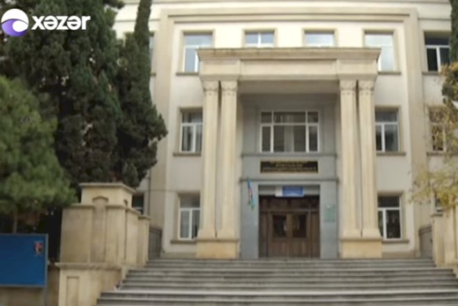 Bakıda məktəb qəzalı vəziyyətə düşdü – Video