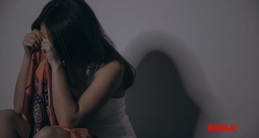 В Баку студент изнасиловал одногруппницу