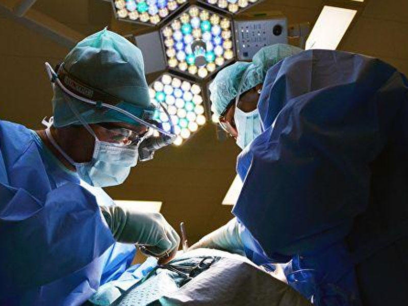 Dünyada bir ilki Azərbaycan etdi: 5 yaşlı uşağın üzərində iki mürəkkəb əməliyyat