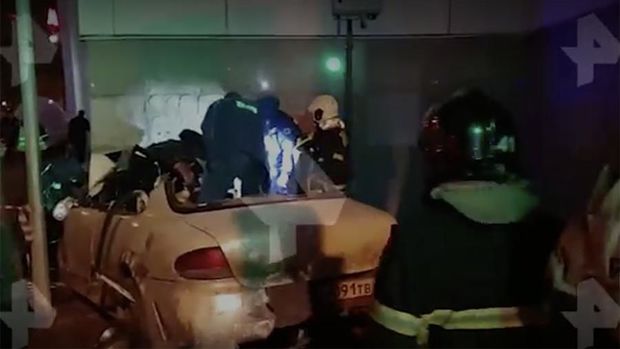 Avtomobili piyadaların üstünə sürdü: Ölənlər var