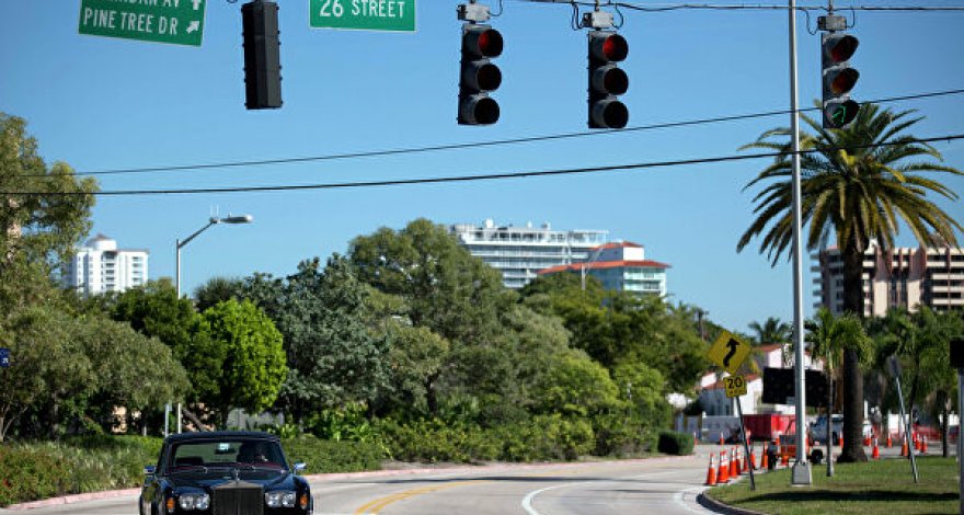 Эксперты назвали города, где туристов больше, чем местных жителей