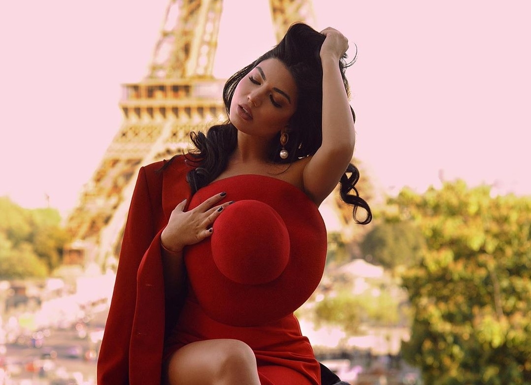 Azərbaycanlı model ağılları başdan aldı - FOTO