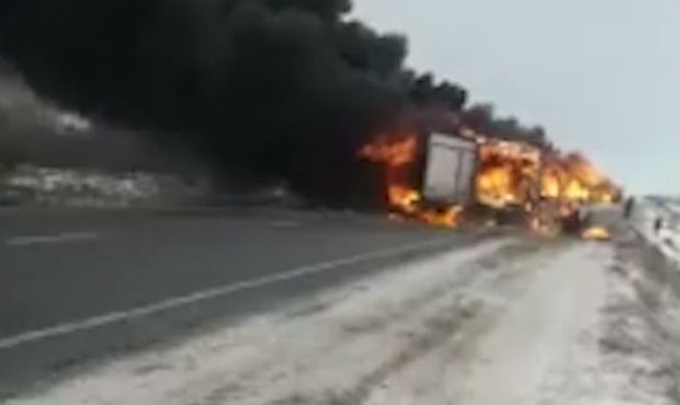 Страшная авария в Оренбурге: граждане Кыргызстана сгорели заживо - ВИДЕО