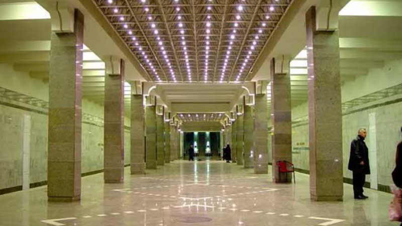 DİQQƏT: Bakıda bu metrostansiya hər an uça bilər!