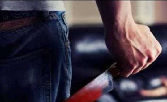 В Гарадаге перед собственным домом зарезали 27-летнего мужчину