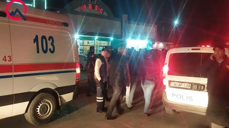 “EuroHome”un qarşısında bədbəxt hadisə: iki nəfər öldü