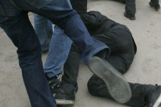 Qaradağda 43 yaşlı kişi döyülüb, vəziyyəti ağırdır