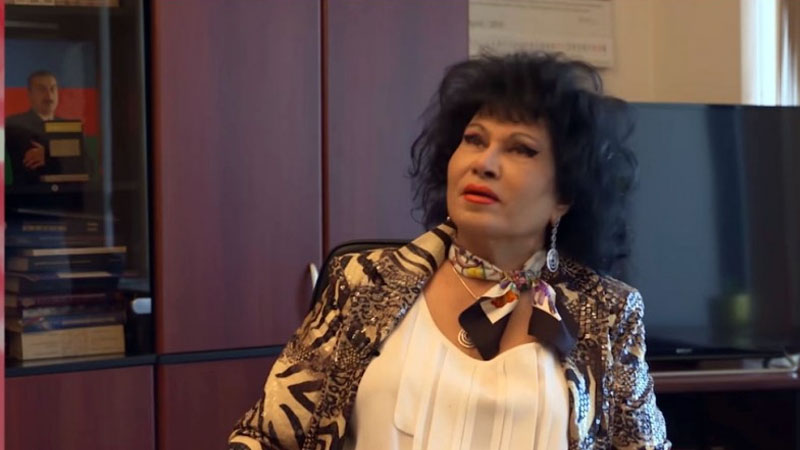 83 yaşlı deputat ABŞ-da yaşayırmış