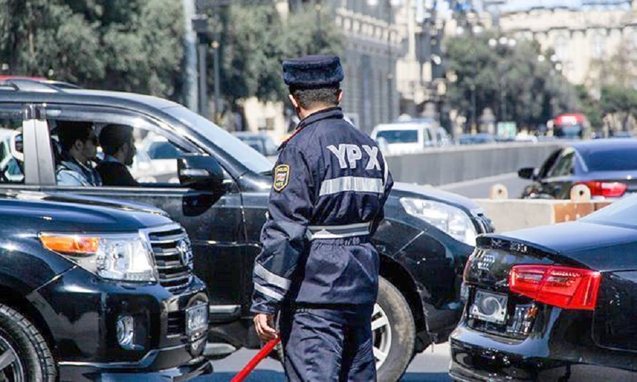 DİQQƏT! Bakıda bu yollar bağlandı - SİYAHI
