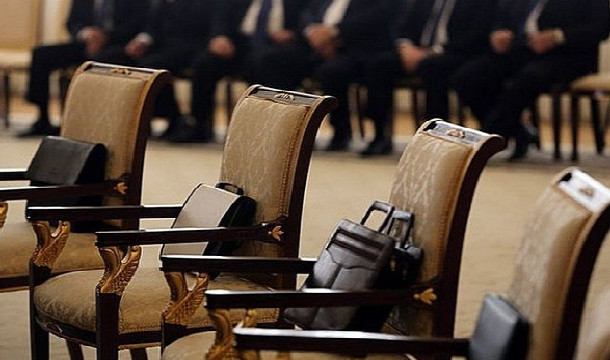 Ukraynalı nazir maaşının azlığından şikayətləndi: “4 uşağım var”