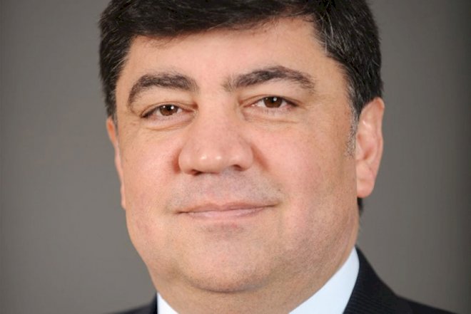 Ramiz Mehdiyevin kürəkəni danışdı: “Özbaşına edə bilmərəm...”