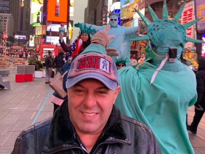 Elariz Nyu-Yorkda toylara gedir - Qiymət açıqladı - FOTO