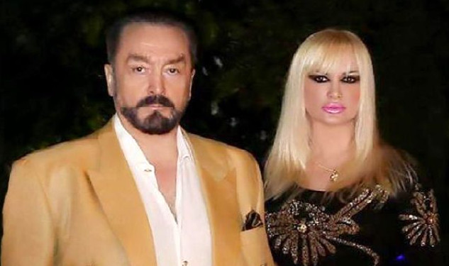 Adnan Oktarın “Bacı”sı başına gələnlərdən danışdı - Video