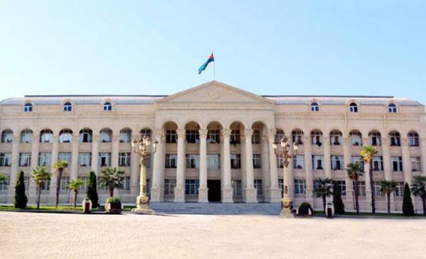 Yerli icra hakimiyyətlərinin bu səlahiyyəti əllərindən alındı