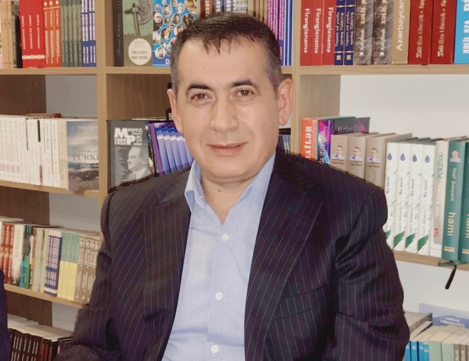 Cahandar Bayoğlu: “Primakovların, qraçovların və barannikovların ölməsinə baxmayaraq hələ də onların ruhlarına belə, xidmət edənlər var”