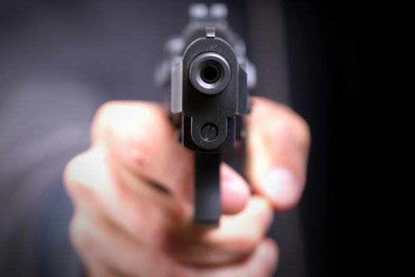 Bakıda iki nəfər maşında güllələndi - YENİLƏNİB + FOTO