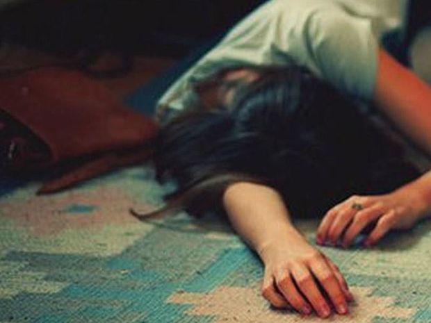 Türkiyədə azərbaycanlı ailəsində dəhşət: Qəzəbli oğul anasını vəhşicəsinə qətlə yetirdi