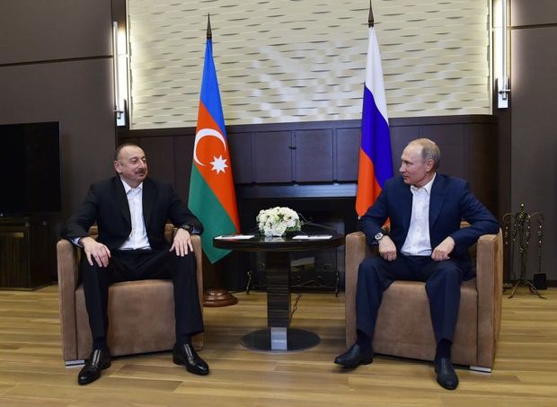 Putin İlham Əliyevə zəng etdi