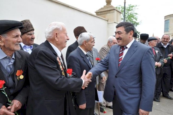 Keçmiş icra başçısı toy edənlərdən də pul alırmış