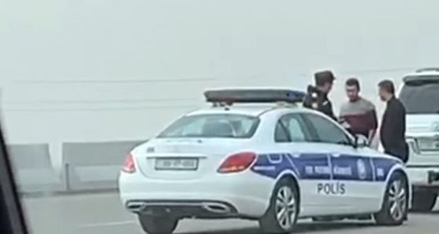 Дорожная полиция: Ведется проверка в связи с видеороликом предполагаемой взятки сотруднику - ВИДЕО