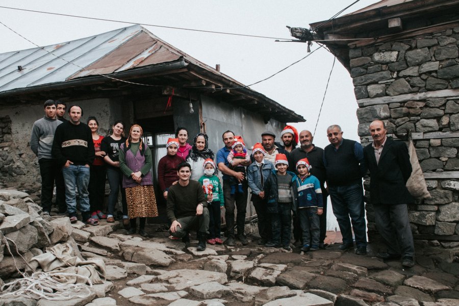 İsmayıllının ucqar “Dərə” məhəlləsinin sakinlərinin BAYRAM SEVİNCİ