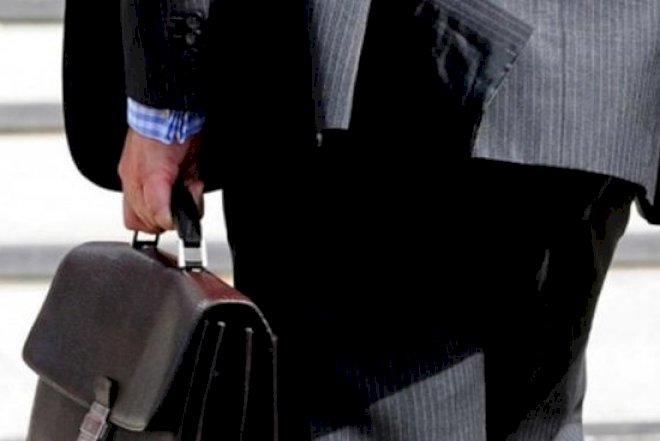 Daha bir icra hakimiyyəti ilə bağlı qalmaqal - Külli miqdarda vəsaiti ələ keçirib qaçdı - Foto