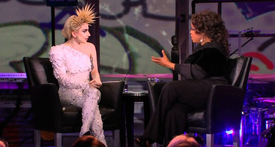 Леди Гага рассказала о пережитых изнасилованиях