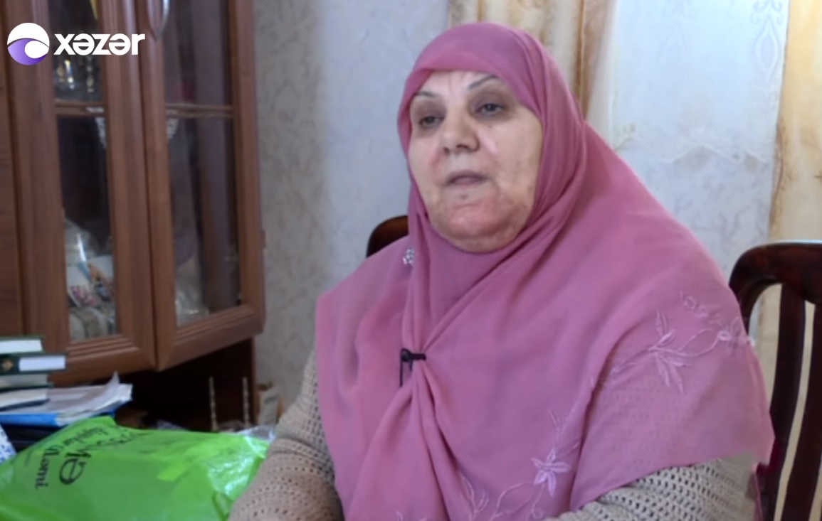 Bu qadınların vəzifəsi insanları ağlatmaqdır - VİDEO