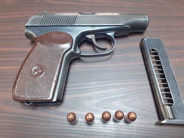 “Ramoş” silahla tutuldu