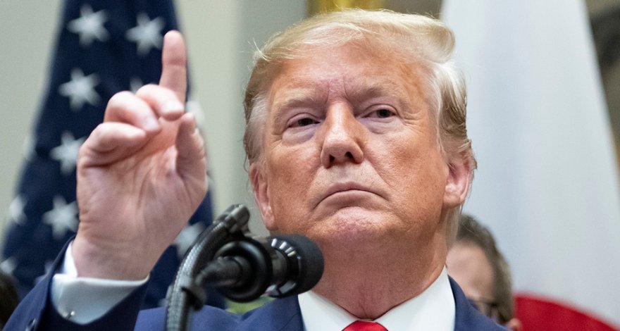 Трамп пообещал соблюдать международное право при возможной атаке на Иран