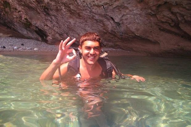 Azərbaycanlı gənc ABŞ-da qəza keçirdi: Bir ayağı amputasiya olundu - FOTO