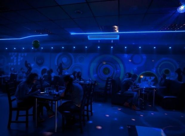 Gecə klubunda kütləvi dava - VİDEO