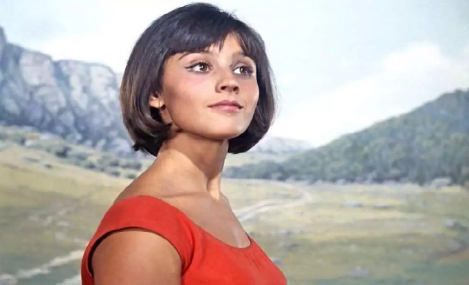 SSRİ-nin 5 ən gözəl qızı... - Fotolar