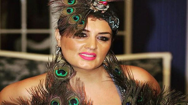 Elza Seyidcahanın namizədliyi qeydə alındı: 
