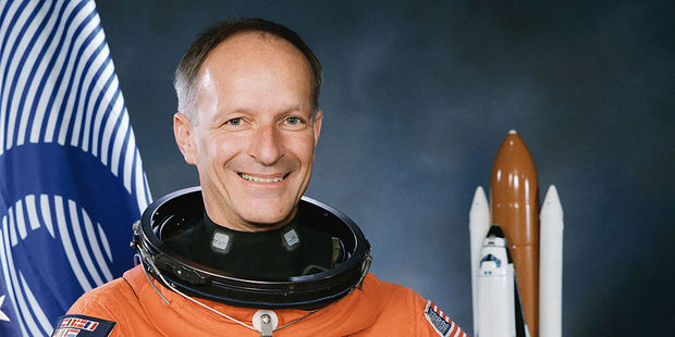 МИД Азербайджана исключил имя швейцарского космонавта из списка нежелательных лиц