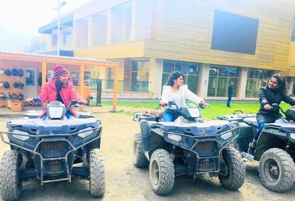 Погибшие в результате пожара в Баку студентки - ФОТО