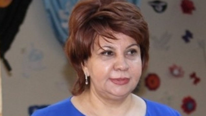 İcra başçısının xanım müavini vəzifəsinin icrasını dayandırdı