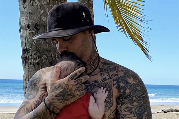 Timati ailəsi ilə Sakit okeanda - FOTO/VİDEO